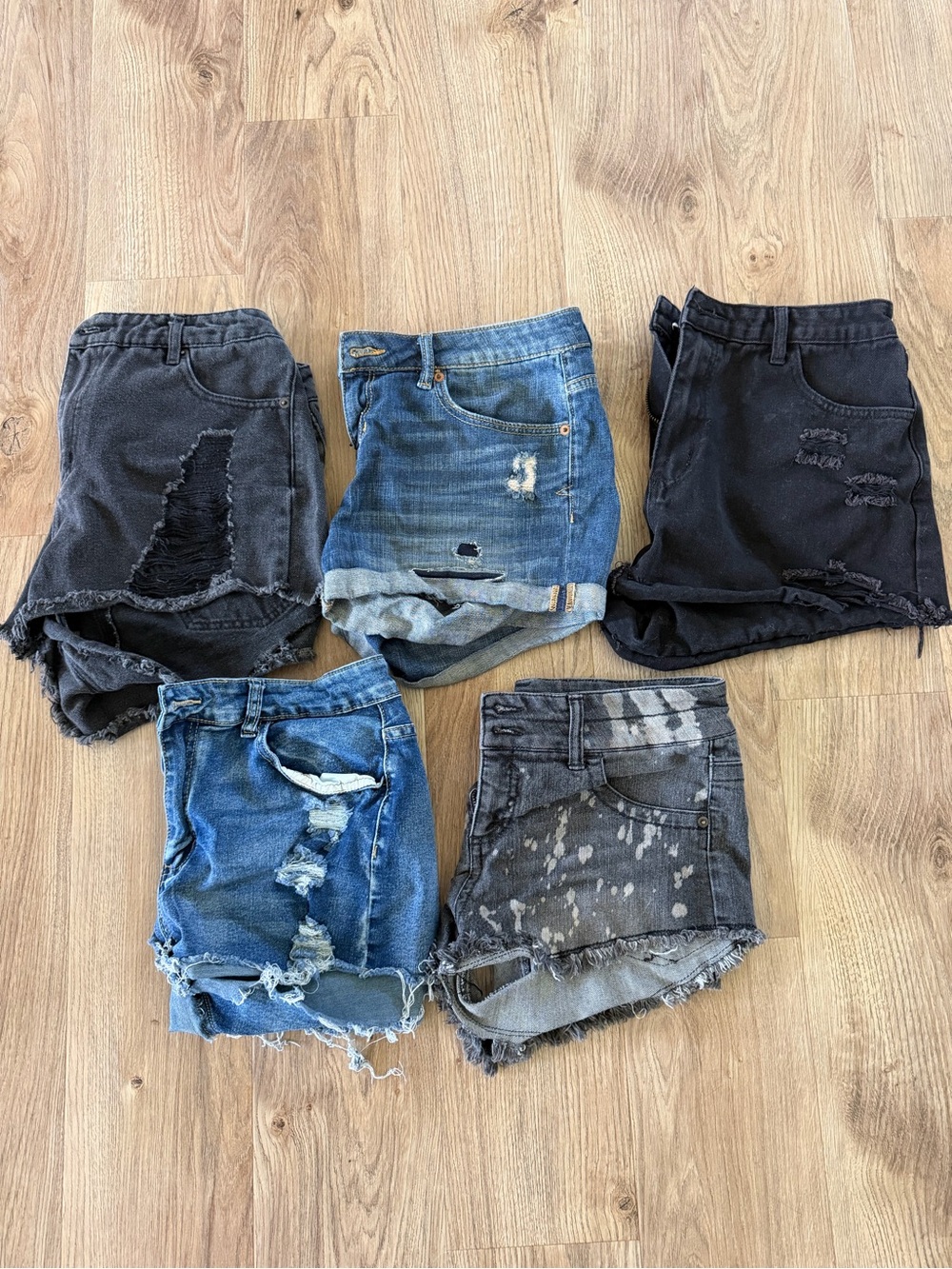 Women's Distressed Denim Jean Shorts - 5 pair lot